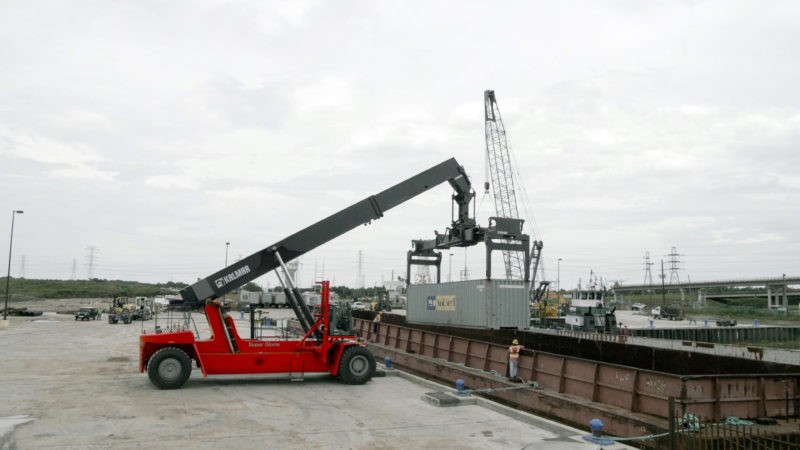 Kalmar Reachstacker at terminals