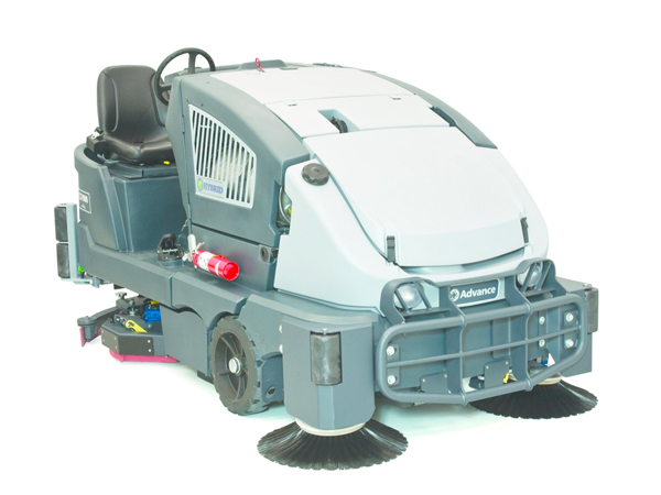 CS7000 rider sweeper/scrubber