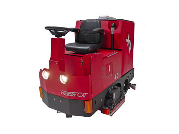 XR Series floor cleaning equipment