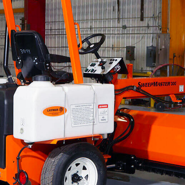 LayMor Sweepmaster 300